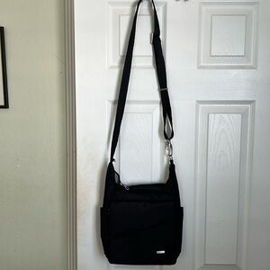 Black Travelon Crossbody